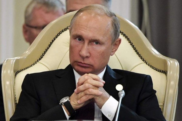Putin pone en alerta a tropas rusas para ejercicios de guerra con China