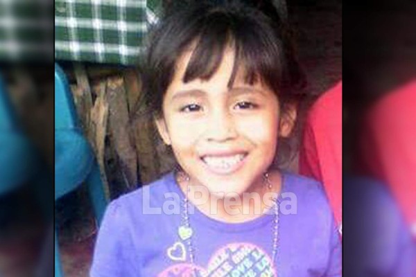 Niña muere atropellada por autobús en La Ceiba