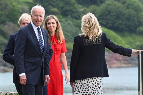 El inesperado mensaje de Jill Biden a Melania Trump en su estreno en el G7
