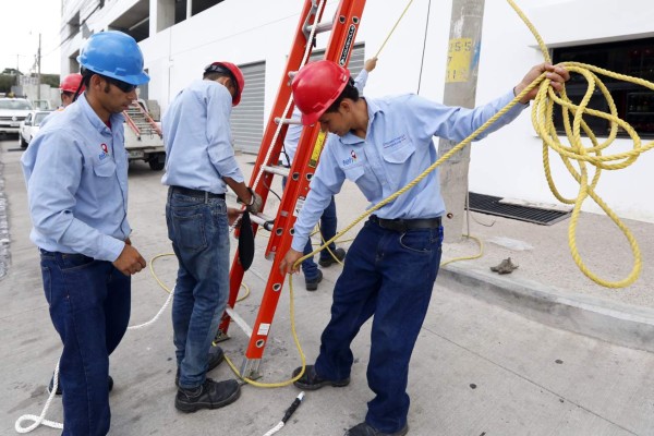 Unos 600 empleados de la Enee contratará EEH