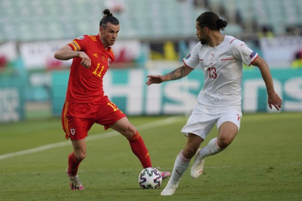 Bale y Gales rescatan un punto contra Suiza en su debut en la Eurocopa