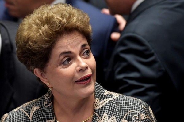Dilma Rousseff pide al Senado: 'Voten contra mi destitución'