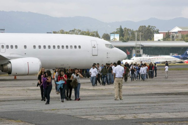 Miedo invade a inmigrantes ante anuncio de redadas