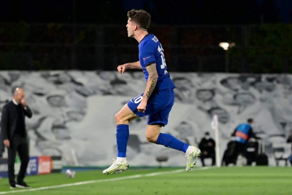 Christian Pulisic celebrando su gol ante Real Madrid. Foto AFP.