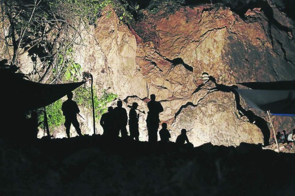 Compañeros de mineros atrapados, la clave del rescate en mina de El Corpus