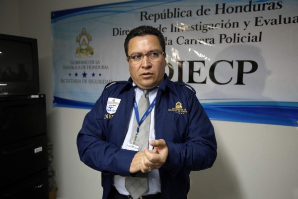 Barrida en Tránsito: se van los primeros 61 policías