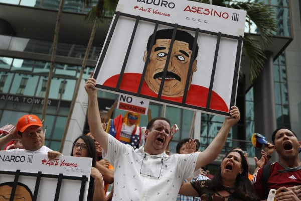 Trump impone nuevas sanciones a Venezuela tras reelección de Maduro