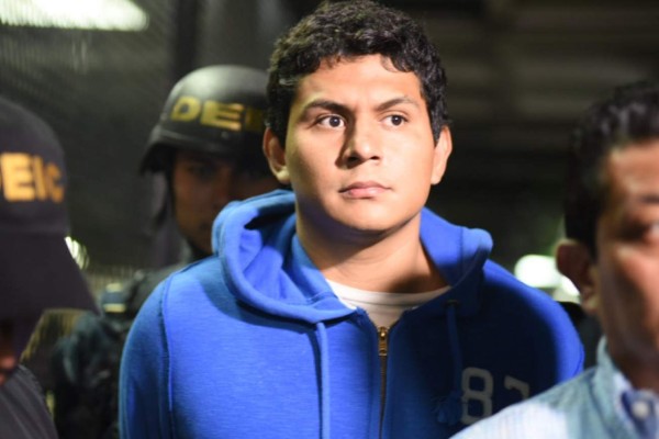 Hijo de pastor se entrega por atropellar a 11 colegiales en Guatemala