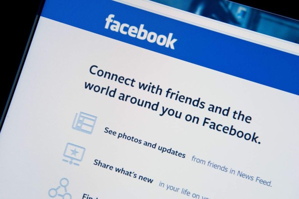 Facebook aclara su política sobre lo que no se puede postear