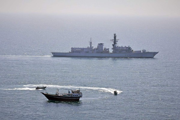 Reino Unido envía buques de guerra a Jersey por amenazas de Francia