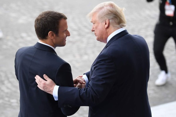 Macron se reúne con su 'amigo' Trump entre profundos desacuerdos