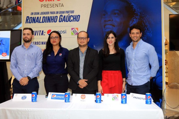 Video: Definidos los precios para ver a Ronaldinho en Honduras