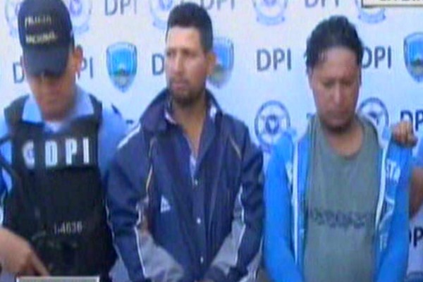 Capturan a dos supuestos asesinos en Tegucigalpa