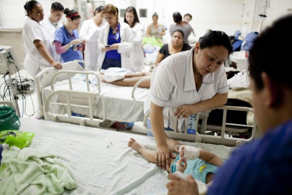 Ascienden a 42,300 los casos de hondureños con dengue
