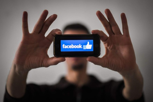 Facebook pagó a usuarios para monitorear su actividad telefónica