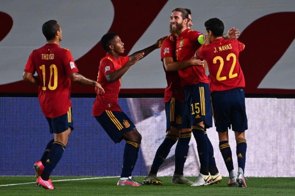 Liga de Naciones: España golea a Ucrania con exhibición de Ansu Fati y doblete de Ramos