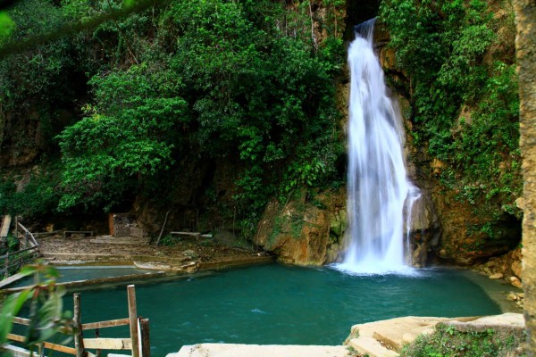 Lago de Yojoa, descanso y aventura extrema en Honduras