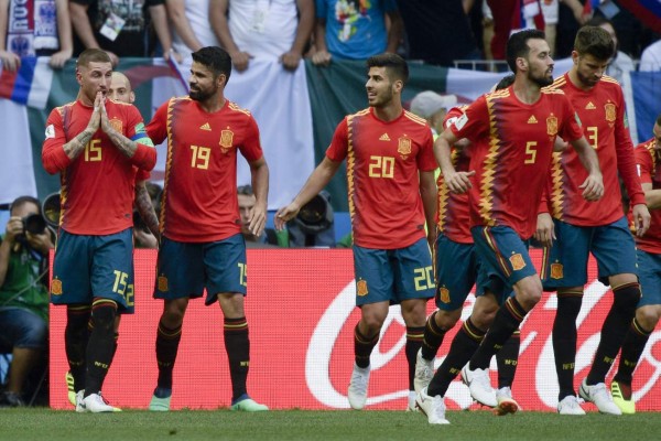Rusia se baja en penales a España y avanza a cuartos de final