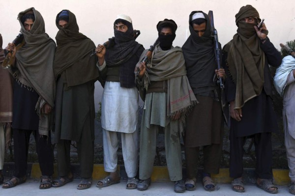 El líder de los talibanes renueva su llamamiento a negociar con EEUU