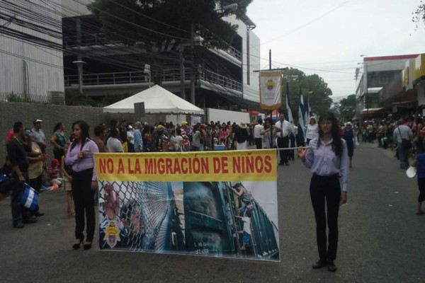 Estudiantes de San Pedro Sula, ovacionados por sus acrobacias