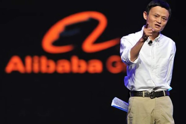 Una fuerte demanda distingue el histórico debut bursátil de Alibaba