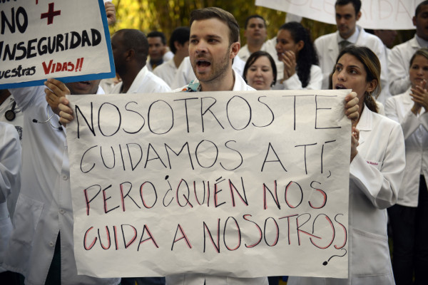 Médicos en Caracas exigen más seguridad