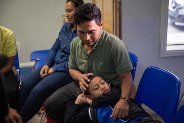Menor hondureño escapa de albergue en EEUU y regresa a su país