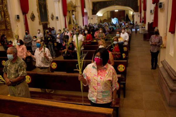 Iglesia católica abre la Semana Santa con un llamado a combatir la corrupción