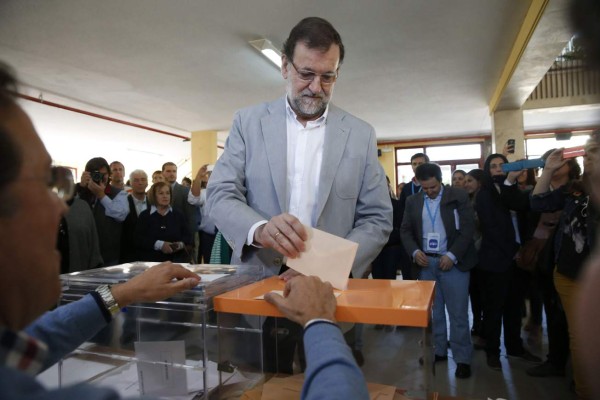 España a elecciones en busca de un cambio político