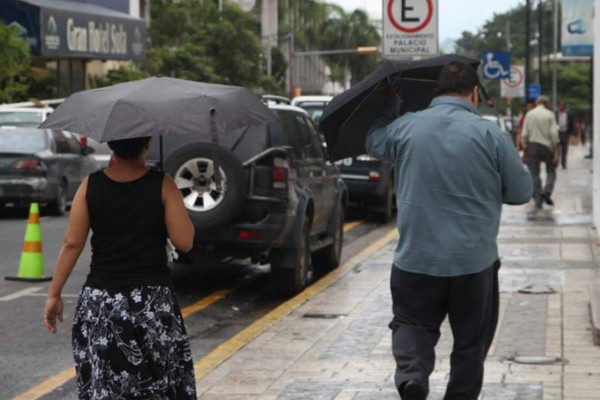 Las lluvias continuarán este jueves en la zona norte de Honduras