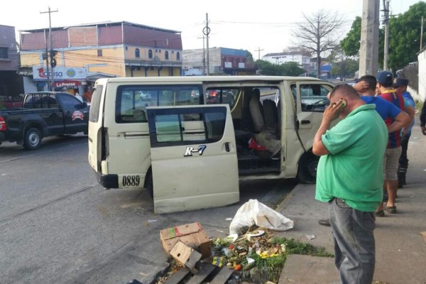 Al menos ocho heridos tras choque de rapidito en San Pedro Sula