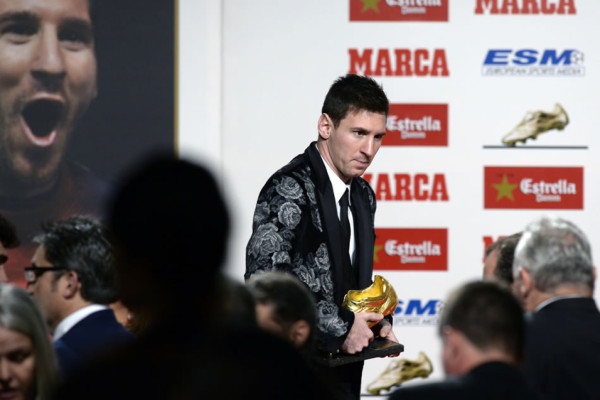 Vídeo: Messi recibió su tercera Bota de Oro
