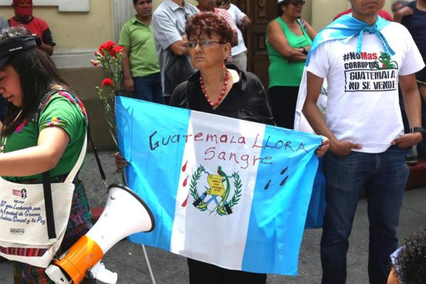 El Gobierno de Guatemala acepta manifestaciones pero pide paz y respeto