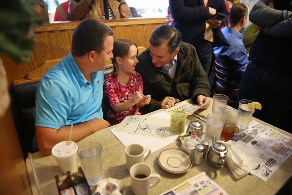 OSCEOLA, IN - MAY 02: Republican presidential candidate Sen. Ted Cruz (R-TX) makes a campaign stop at the Bravo Cafe on May 2, 2016 in Osceola, Indiana. Cruz continues to campaign leading up to the state of Indiana's primary day on Tuesday. Joe Raedle/Getty Images/AFP