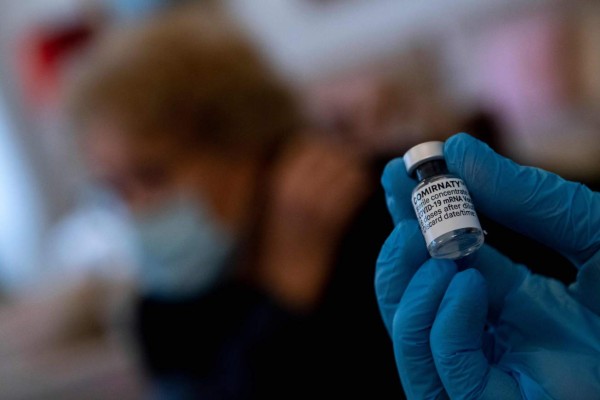 Iniciativa no autoriza a empresas a comercializar vacuna anticovid