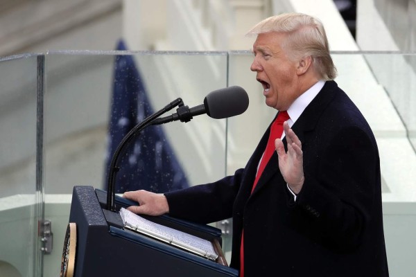 Trump se olvida del muro en su primer discurso como presidente