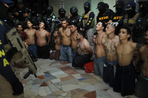 Las autoridades hondureñas detuvieron a 18 miembros de la pandilla 18 el pasado 18 de enero.