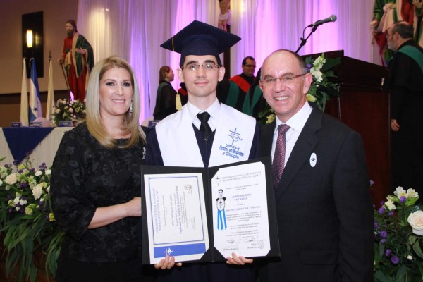 Graduación de la Universidad Católica de Honduras