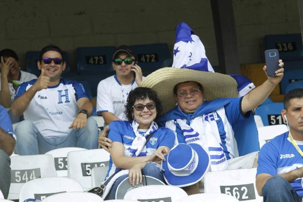 'En el estadio de Honduras no se insulta al rival, ni se grita cule...'