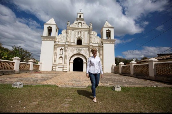 Fotografía fechada el 1 de febrero de 2017 vista general de la iglesia de la merced en la Ciudad de Gracias en el municipio de Lempira en el occidente de Honduras. EFE/Archivo
