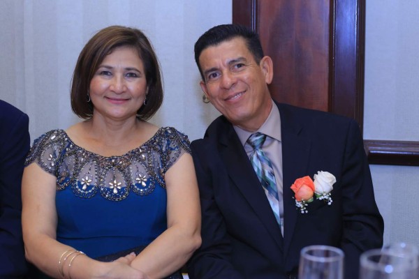 La boda de Gustavo Borjas y Sonia Aguilar