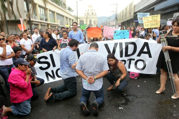 JOH en contra del aborto, un tema que divide a los hondureños