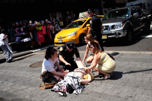 Atropello múltiple en Times Square deja un muerto y 19 heridos