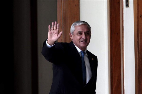 Renuncia el presidente de Guatemala Otto Pérez