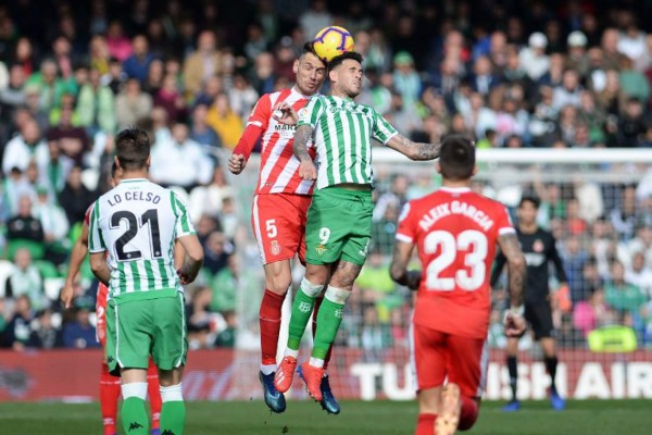 Sin 'Choco' Lozano, Girona sufre derrota en el último minuto