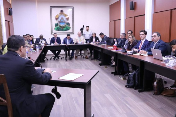 Audiencias públicas de los cinco candidatos a Fiscal General de Honduras