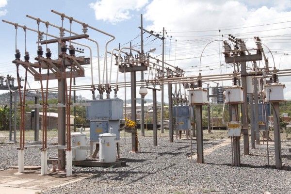Enee deberá contratar 260 megavatios para evitar apagones en Honduras