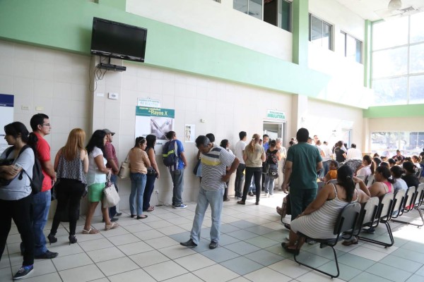 Irregularidades en el IHSS continúan, asegura Conadeh