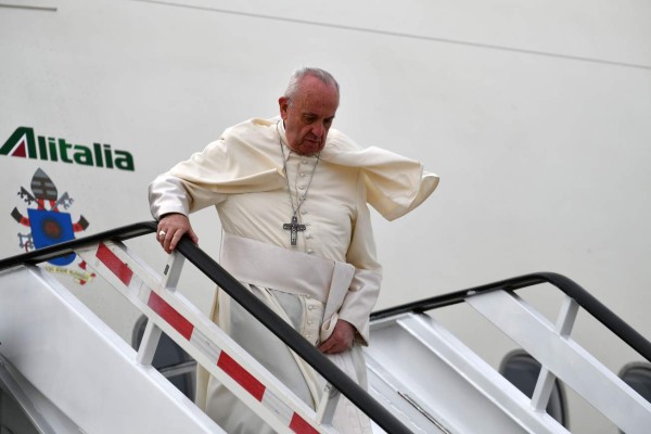 EN VIVO: Así reciben al papa Francisco en Chile