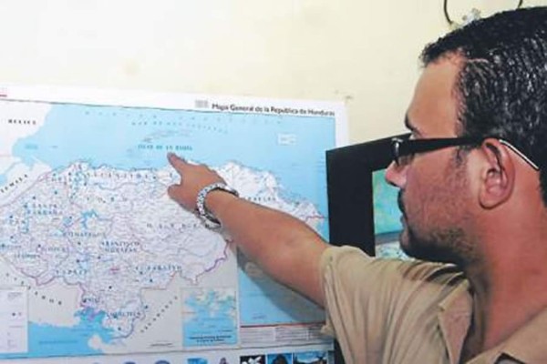 Fuerza Naval continúa hoy la búsqueda de ocho náufragos hondureños